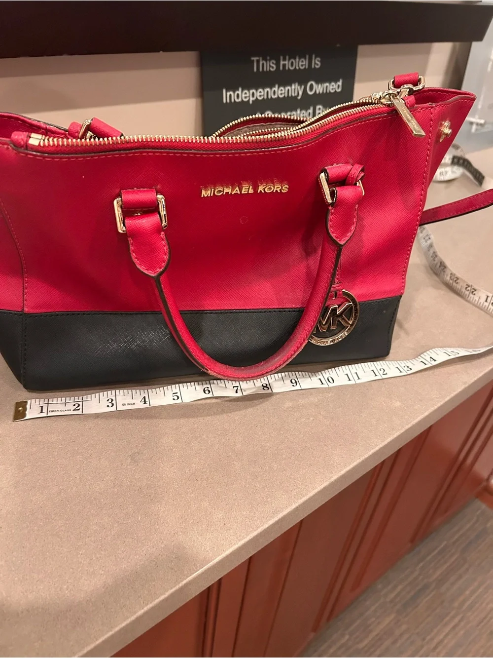 Michael Michael  Kors Red and Black Two-Tone Saffiano Satchel with Gold Hardware - Picture 4 of 11